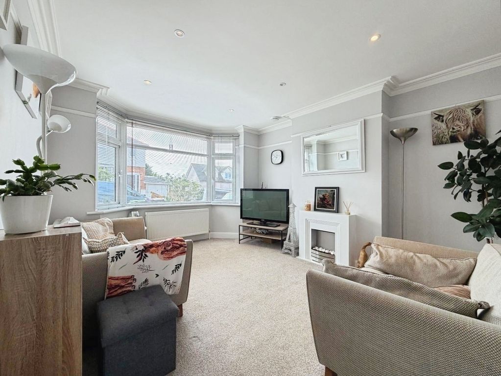 Property photo 2 of 14 Sitting Room