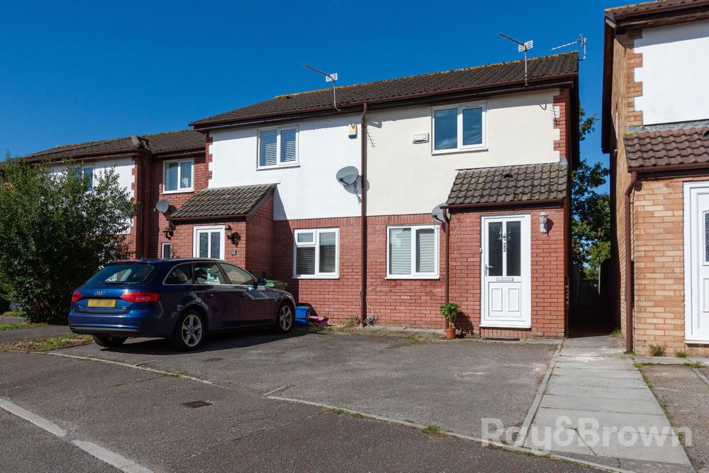 Property photo 1 of 25