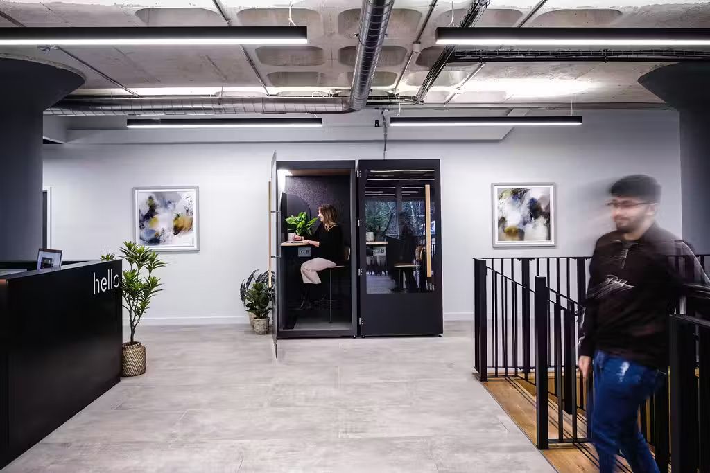 Property photo 3 of 7 Phone Booths