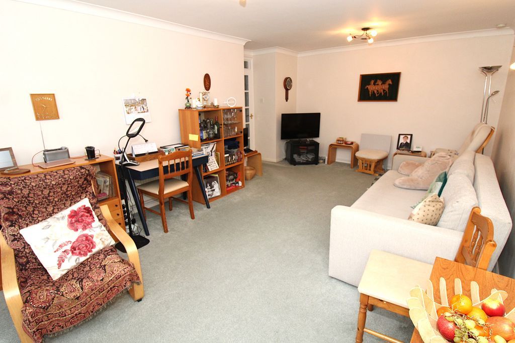 Property photo 3 of 13 Photo 3