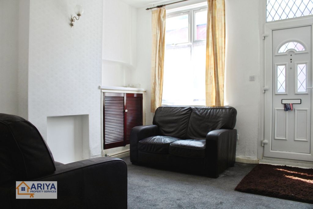 Property photo 2 of 15