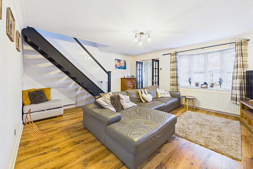 Property photo 3 of 17 4.Png