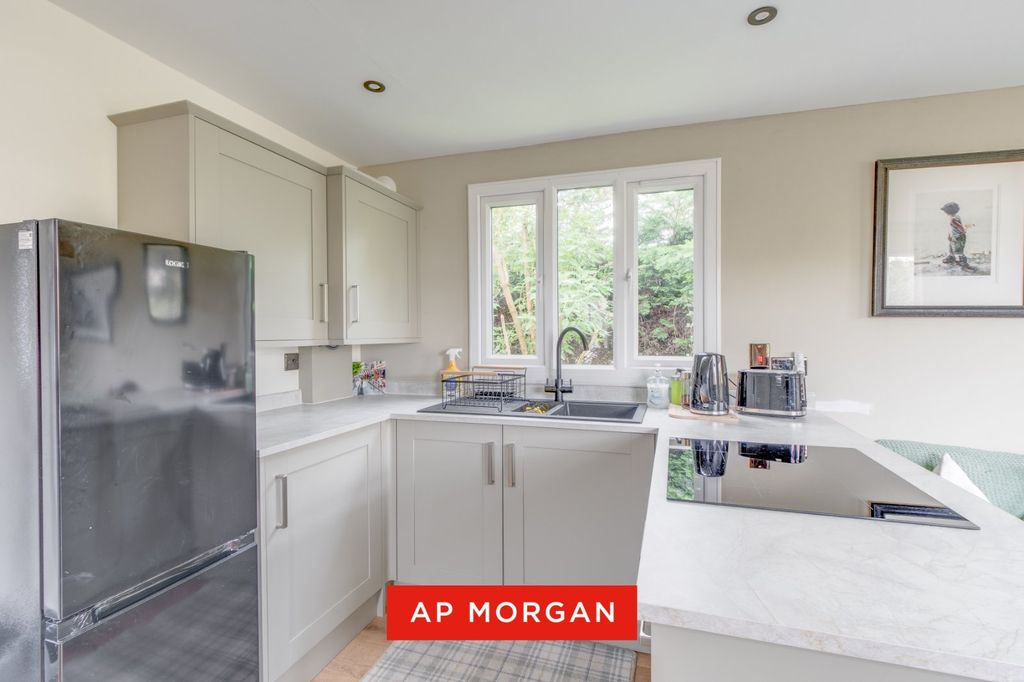 Property photo 3 of 10 Picture No. 06