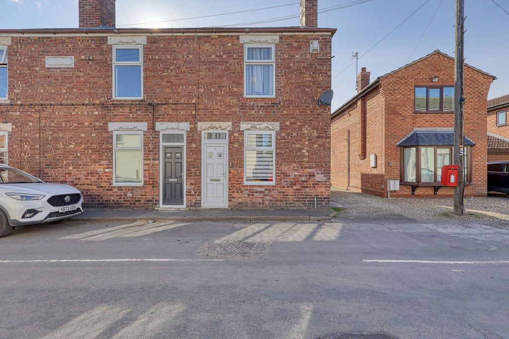 Property photo 1 of 13 Frontal