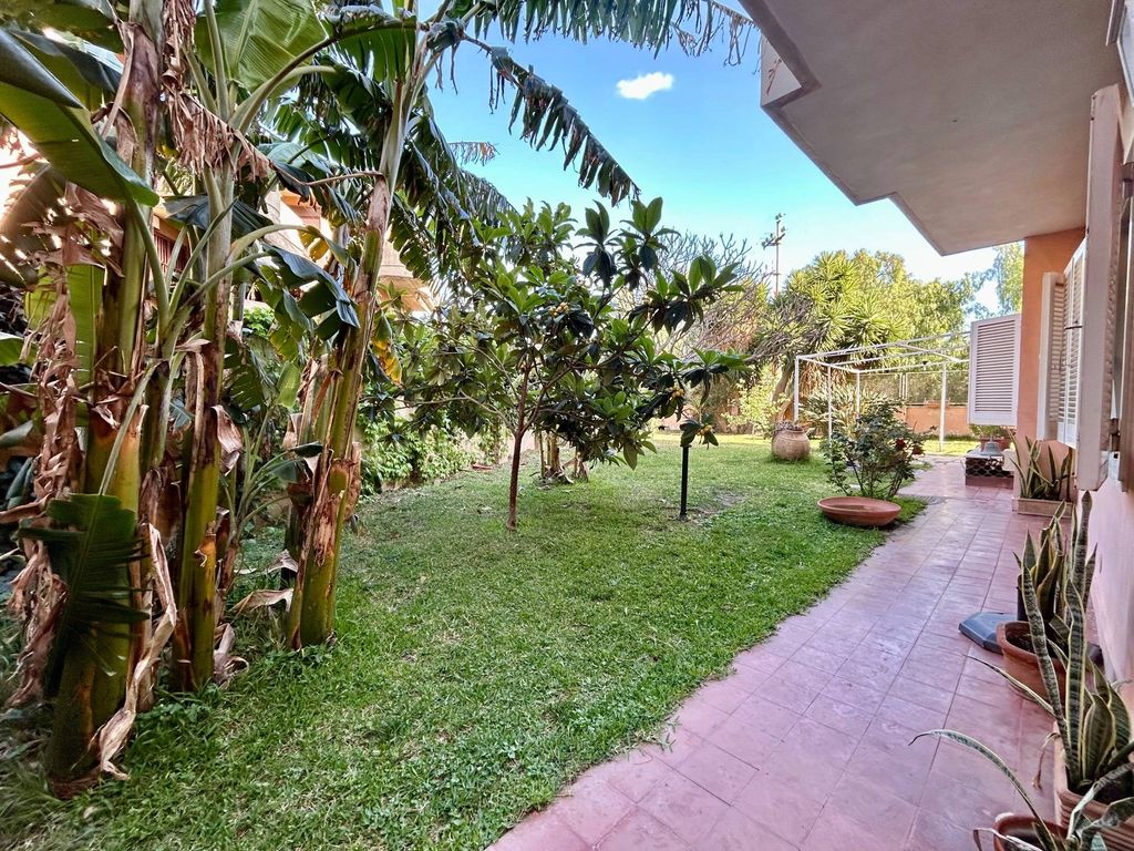 Property photo 1 of 41