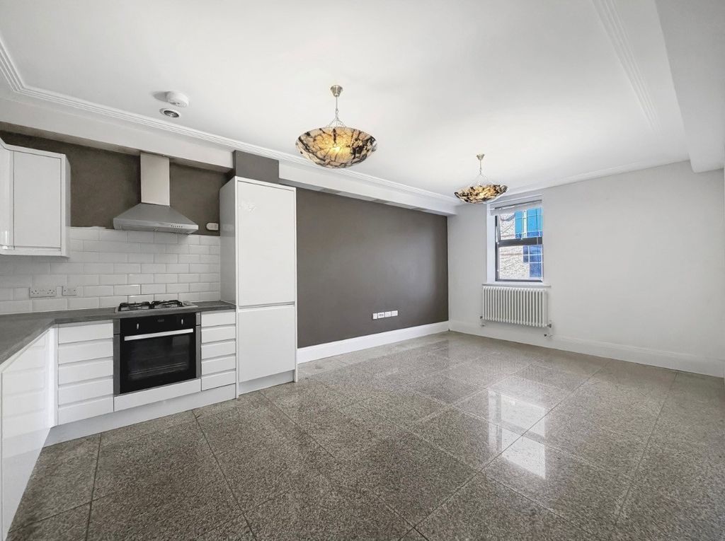 Property photo 1 of 10 Living Area