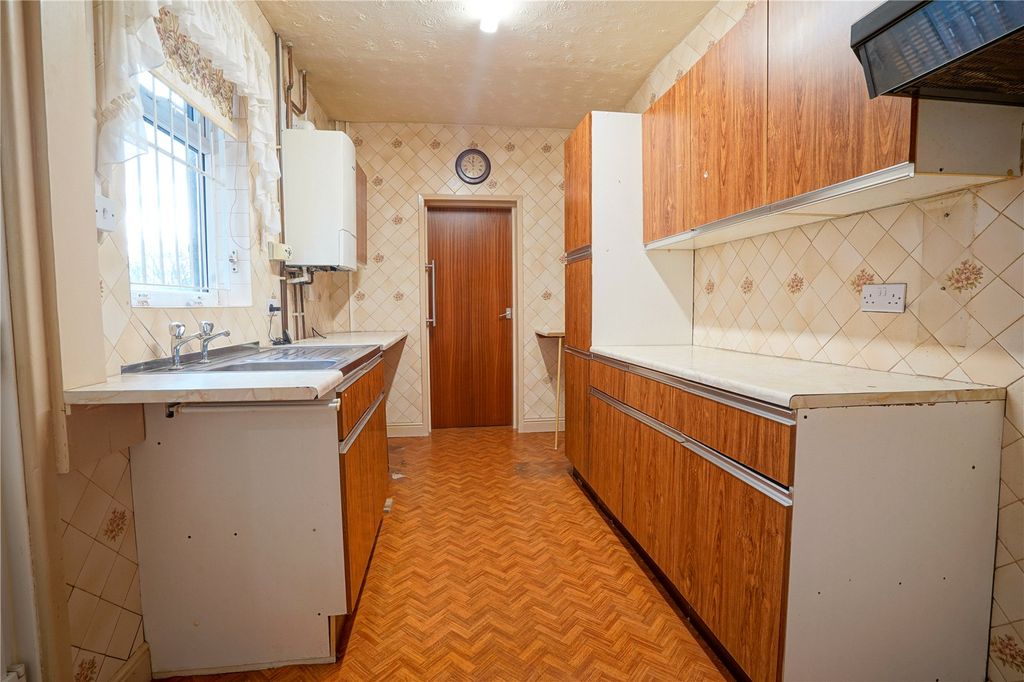 Property photo 3 of 11 Picture No. 06