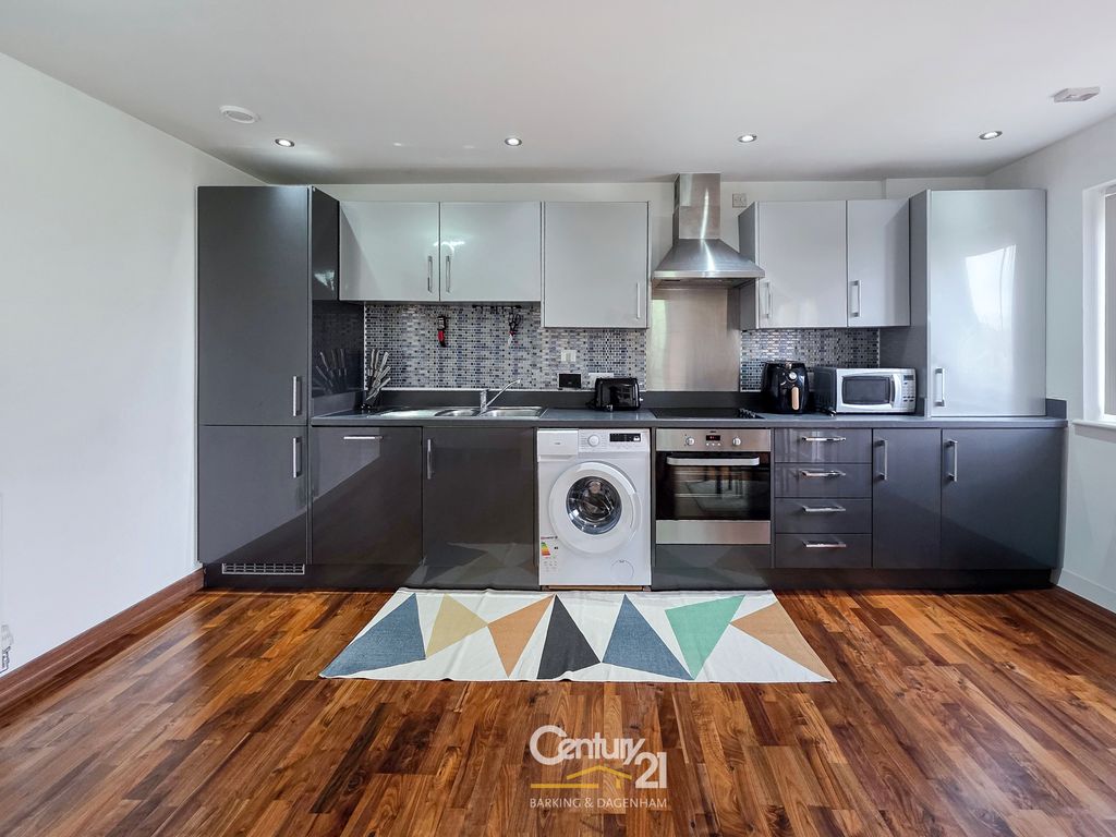 Property photo 1 of 20