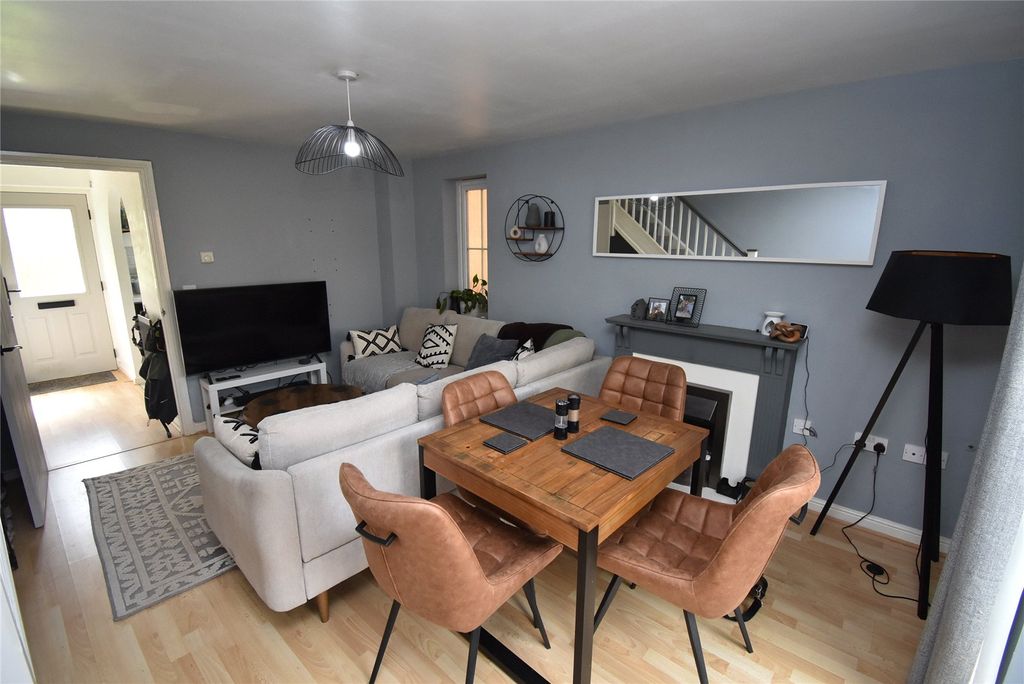 Property photo 3 of 11 Picture No. 06