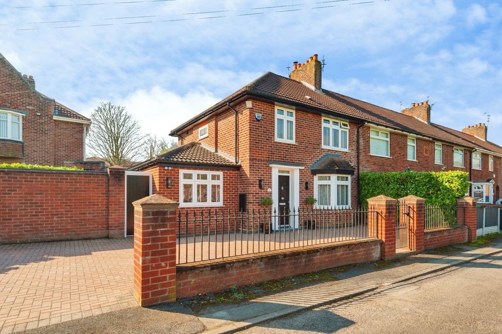 Property photo 1 of 21 Pbox-Img.Jpg