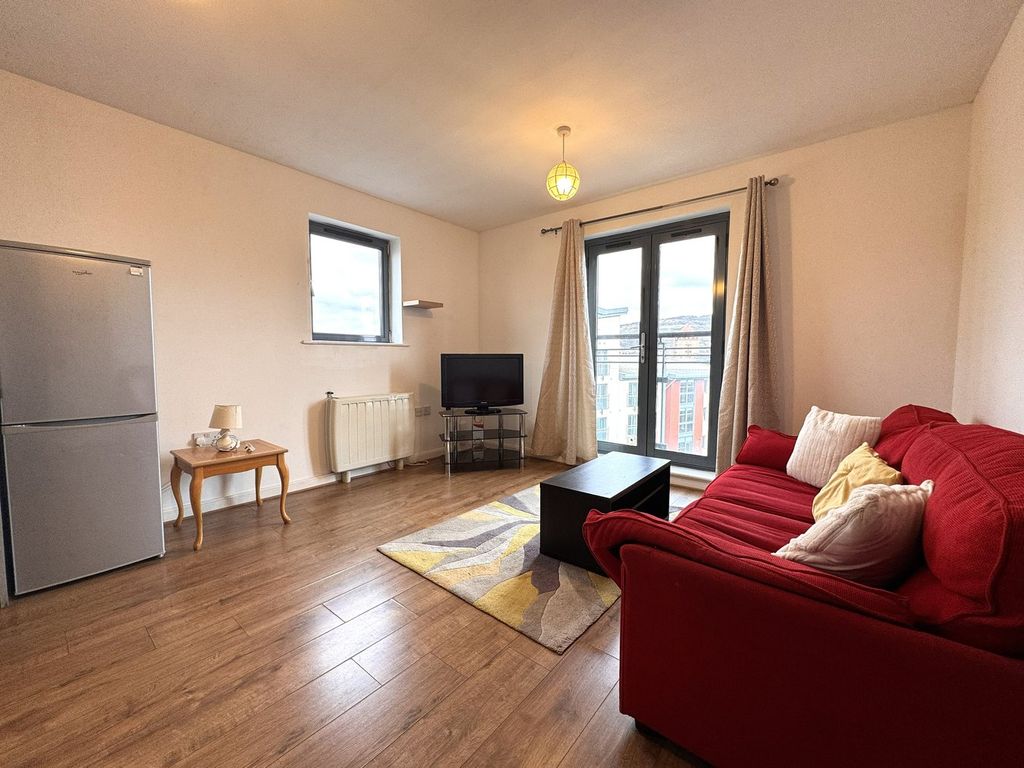 Property photo 1 of 9