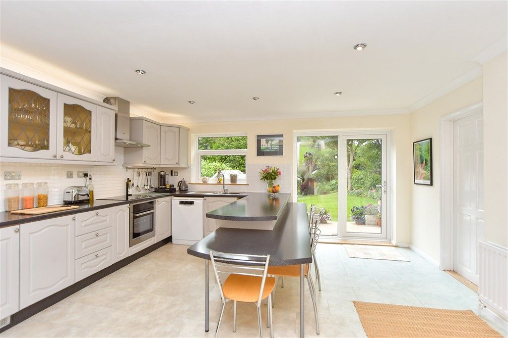 Property photo 1 of 21 Kitchen/Breakfast Room