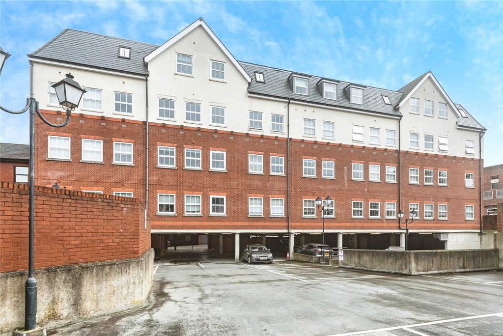 Property photo 1 of 22 Picture No. 25