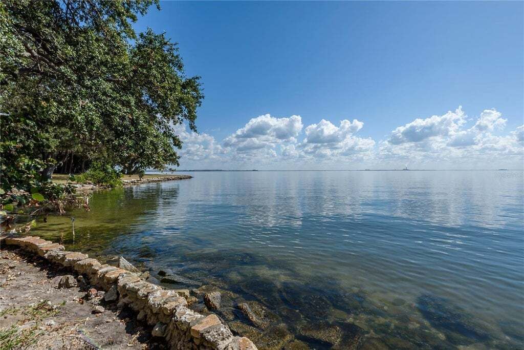 Property photo 3 of 14 <Alttext/>