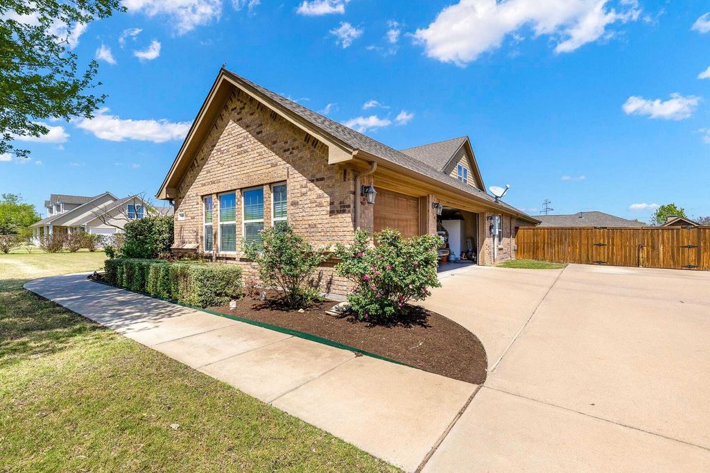 Property photo 3 of 31 <Alttext/>