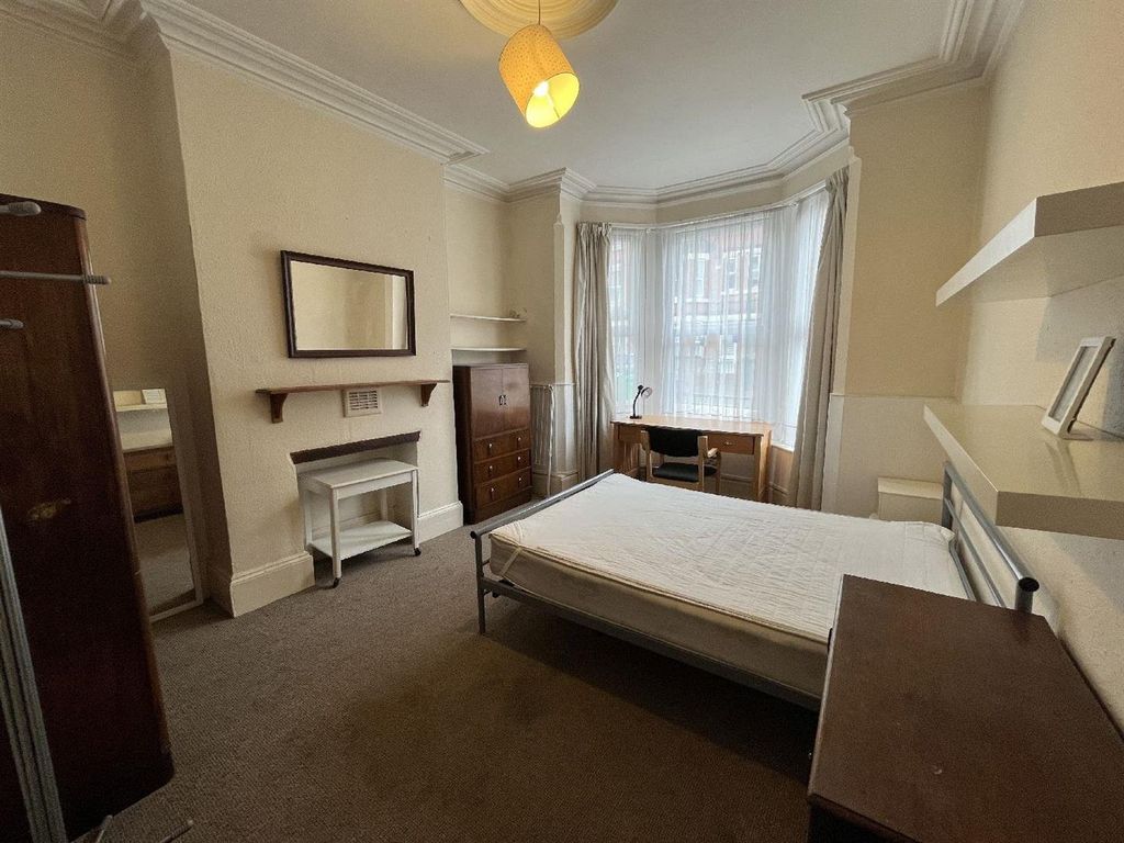 Property photo 2 of 10 Picture No. 01