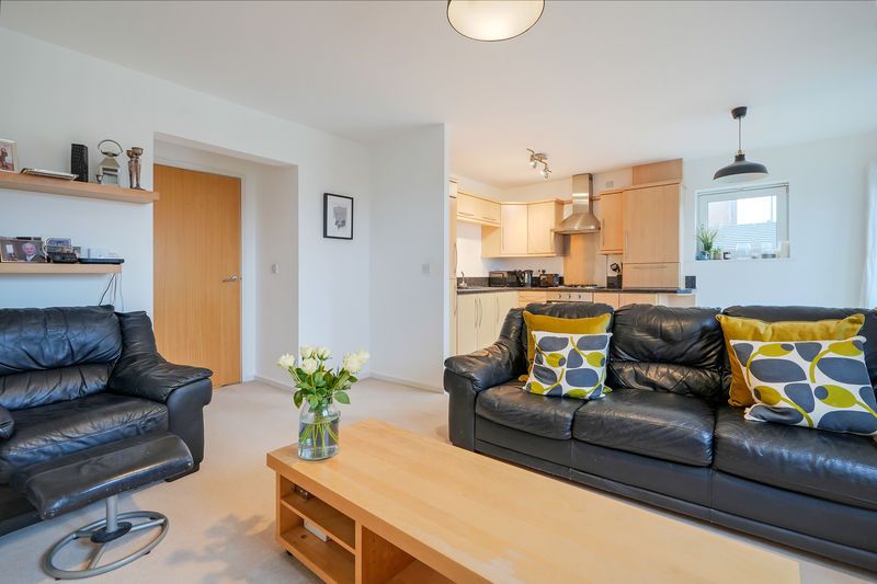 Property photo 1 of 20 Living Room