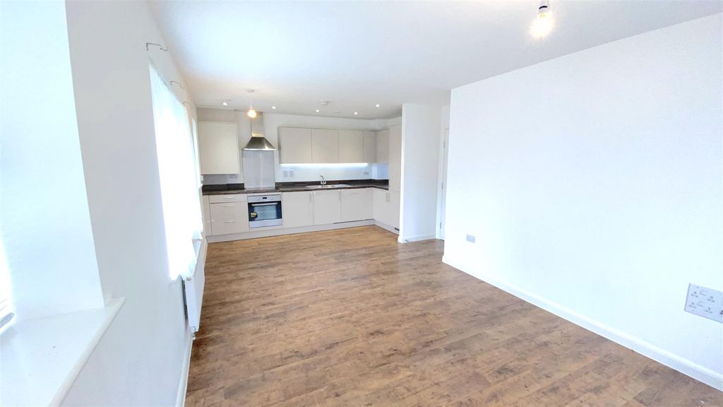 Additional image 24 of 2 bed flat for saleCastleridge Drive, Greenhithe DA9