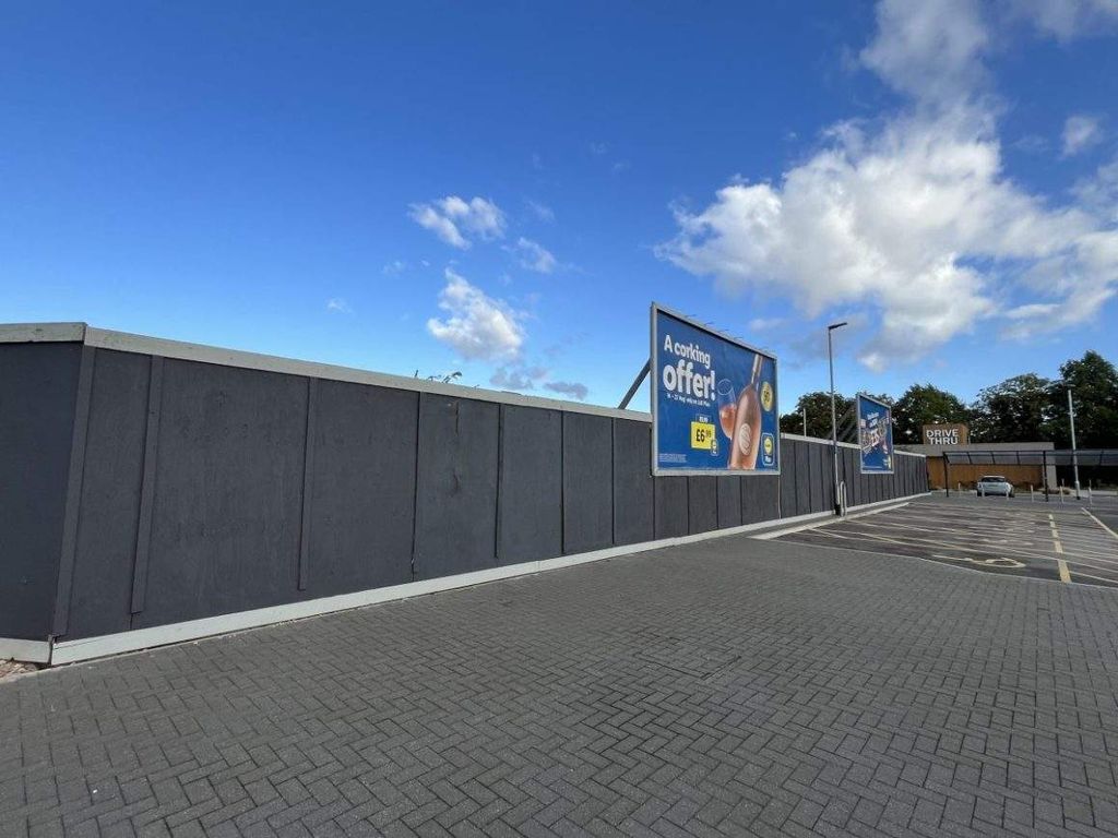 Property photo 3 of 4