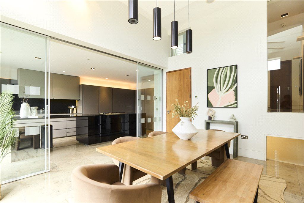 Property photo 3 of 42 Kitchen/Dining Room