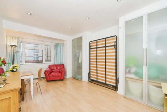 Property photo 2 of 12