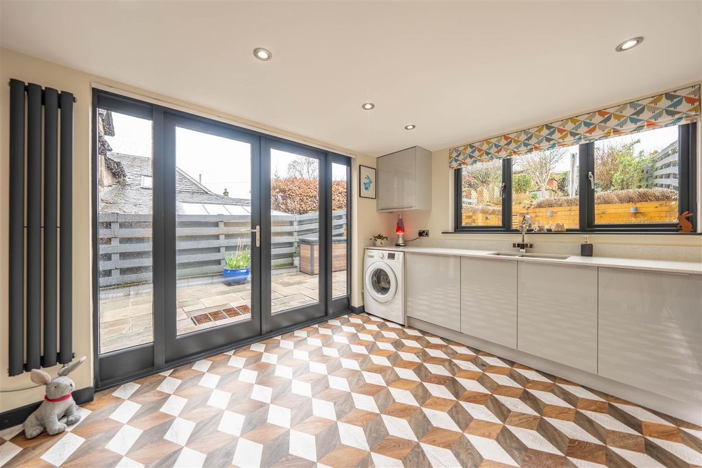 Additional image 12 of 3 bed property for saleWilson Street, Perth PH2