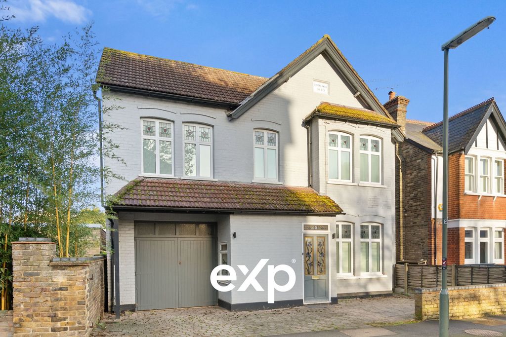 Property photo 3 of 25