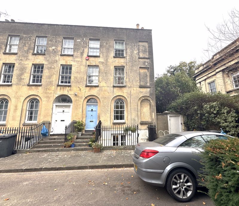 Property photo 1 of 8 Front External