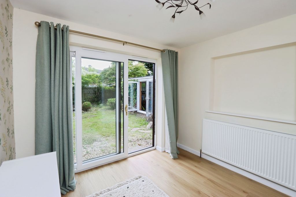 Property photo 3 of 14