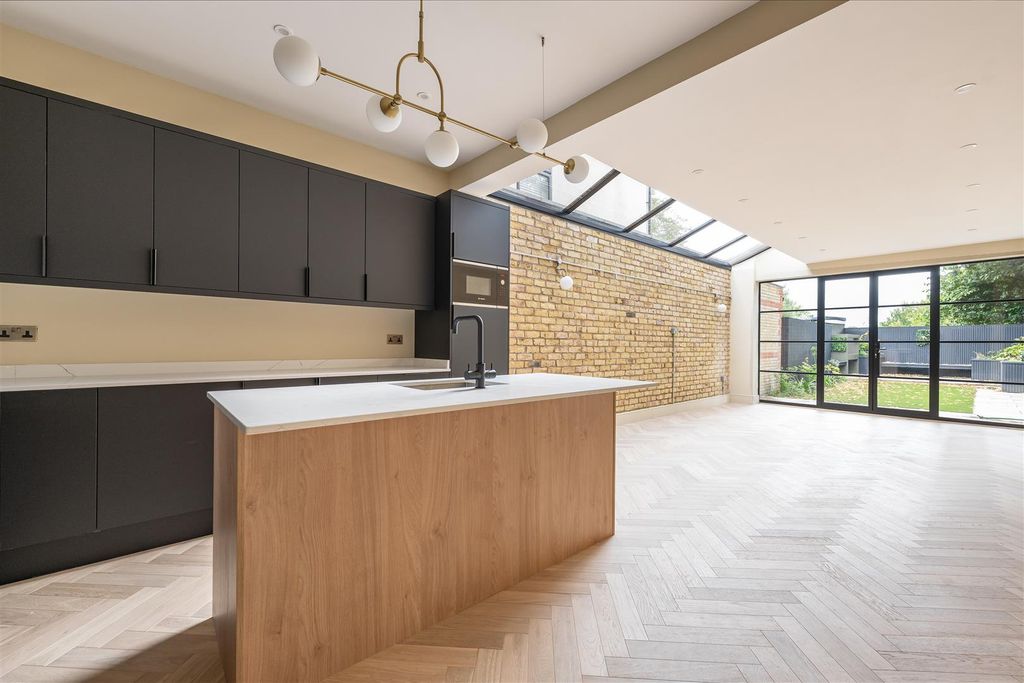 Property photo 3 of 34 Kitchen-1.Jpg