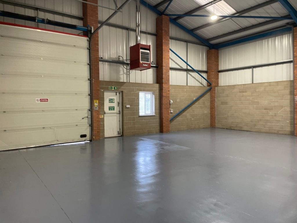 Property photo 2 of 8 Photo 7