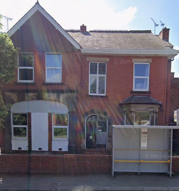 Property photo 1 of 17