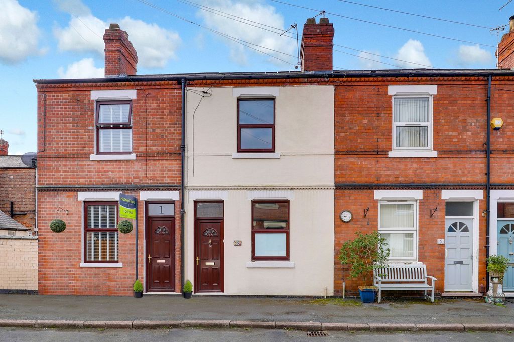 Property photo 1 of 16