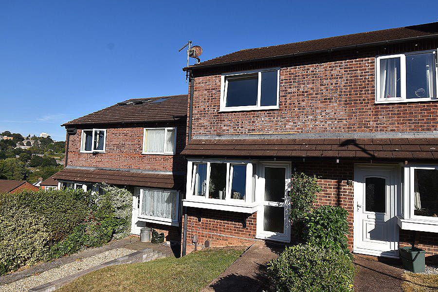 Property photo 1 of 11