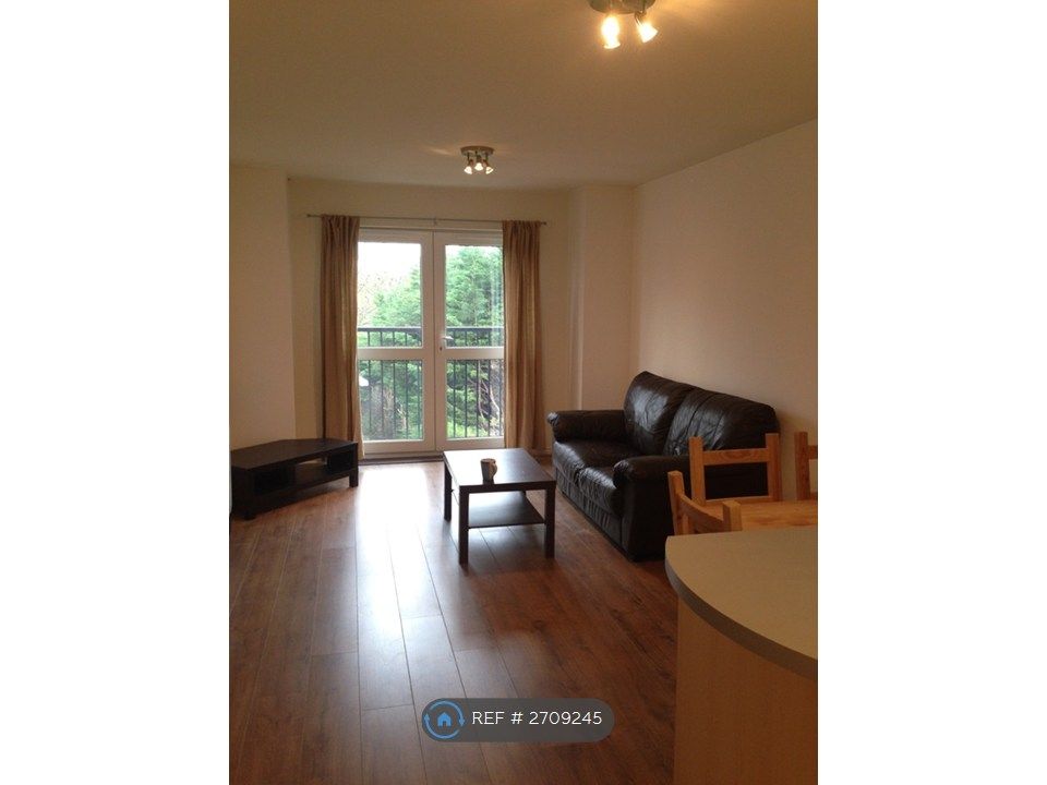 Property photo 2 of 9