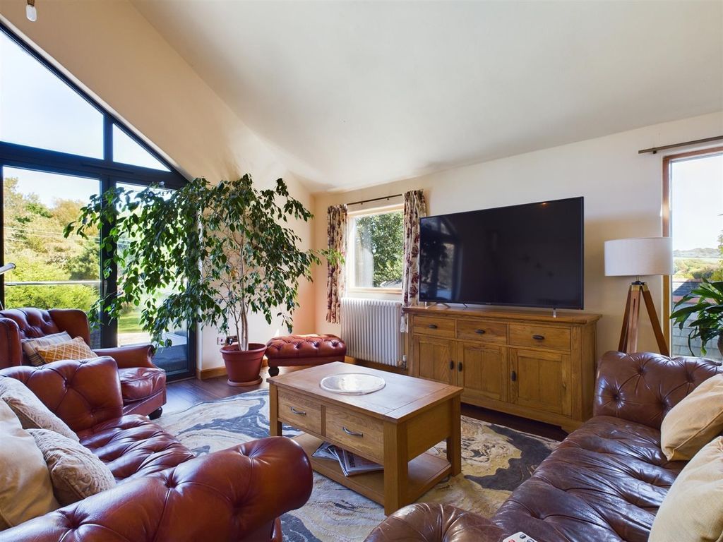 Additional image 4 of 1 bed flat to rentLane, Newquay TR8