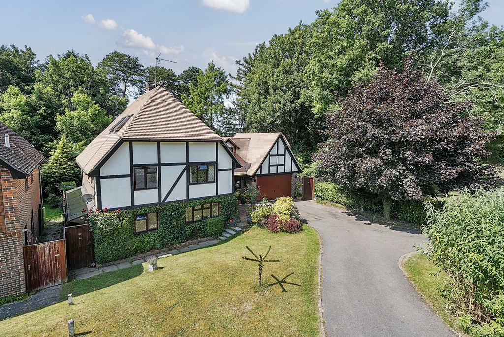 Property photo 1 of 23 1313286-1-6854524...