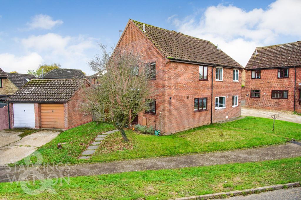 Property photo 1 of 16