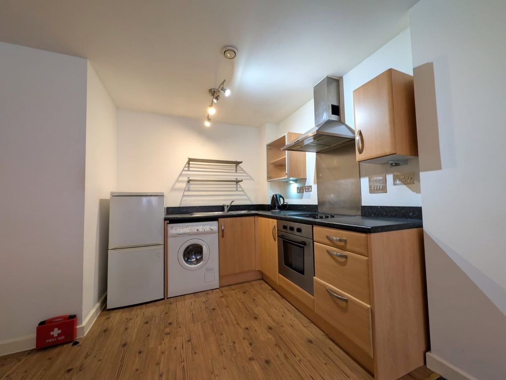 Property photo 2 of 6 Picture No. 09