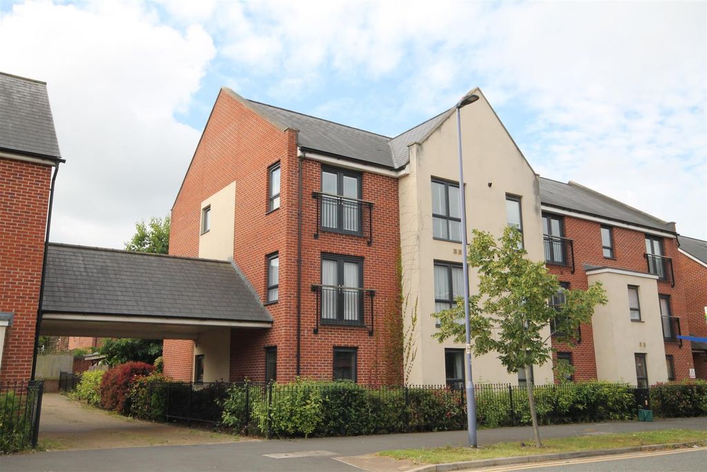 Property photo 1 of 18 Jb Fe i.Jpg