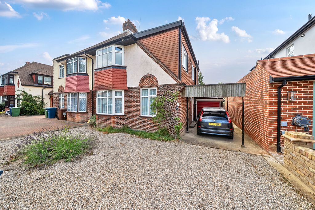 Property photo 1 of 17 Picture No. 18