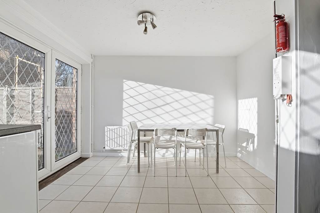 Property photo 2 of 18 04-18Cadsc02146-Small