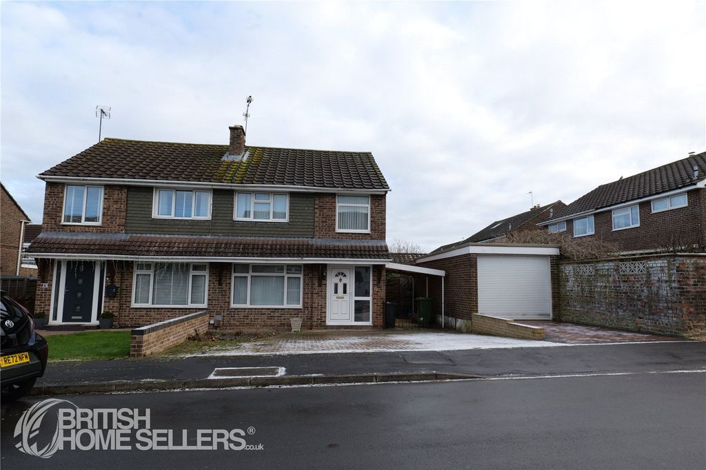 Property photo 2 of 20 Picture No. 04