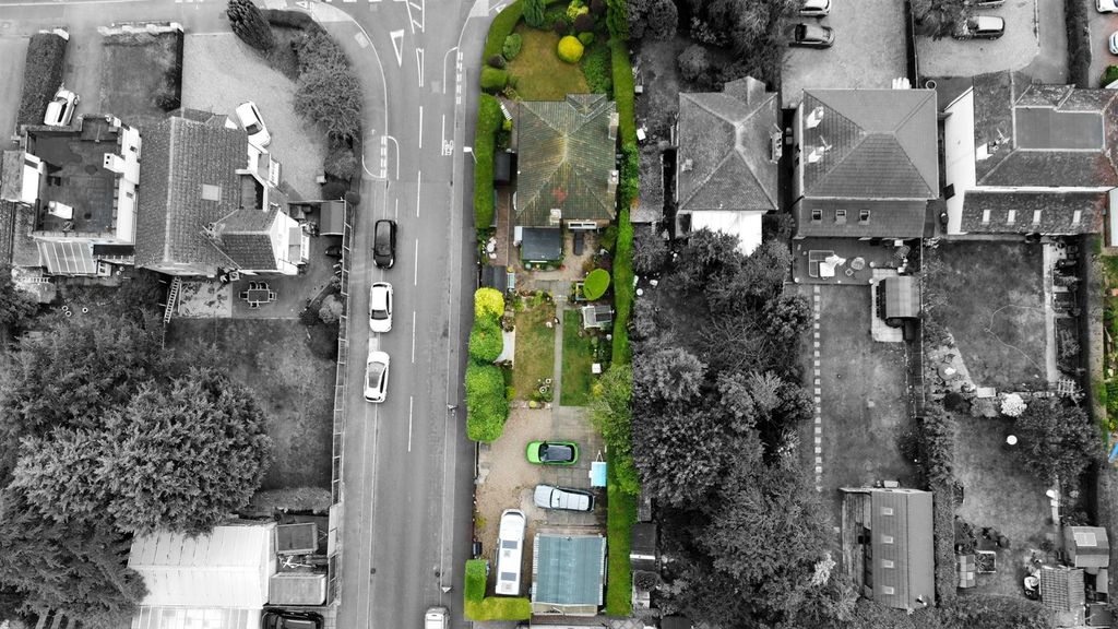 Property photo 3 of 43 Seagrave Road - B&amp;W Drone .Jpeg