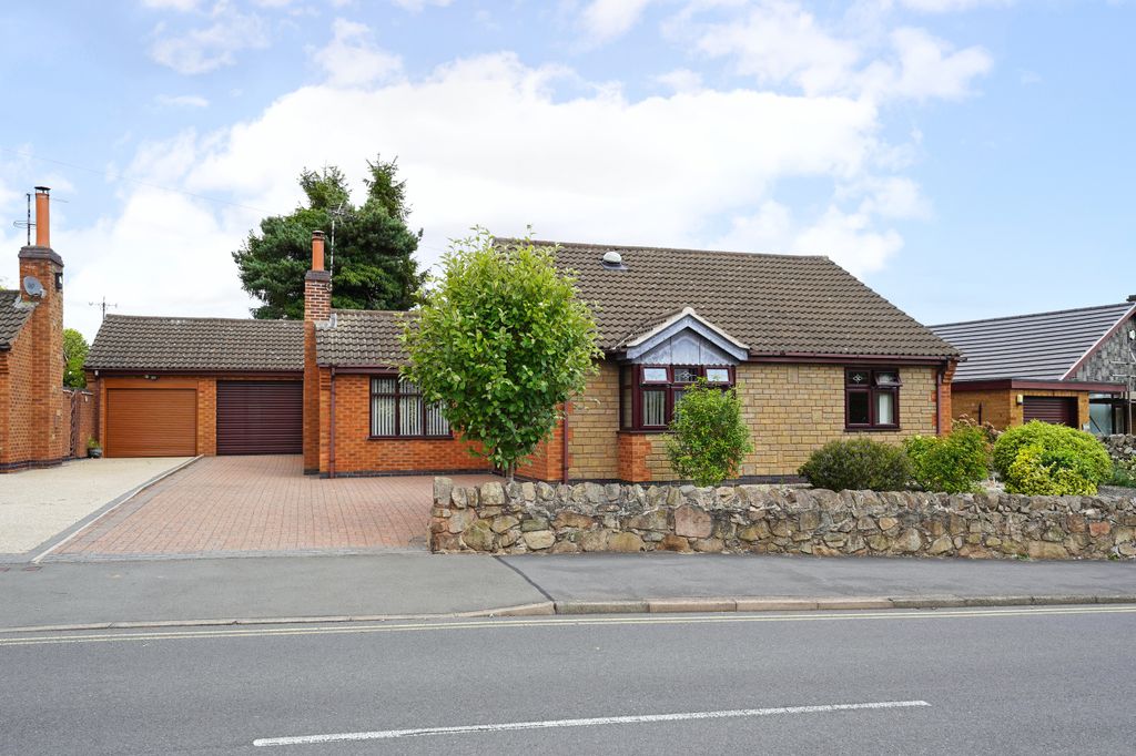 Property photo 1 of 21 Dsc00630 Copy