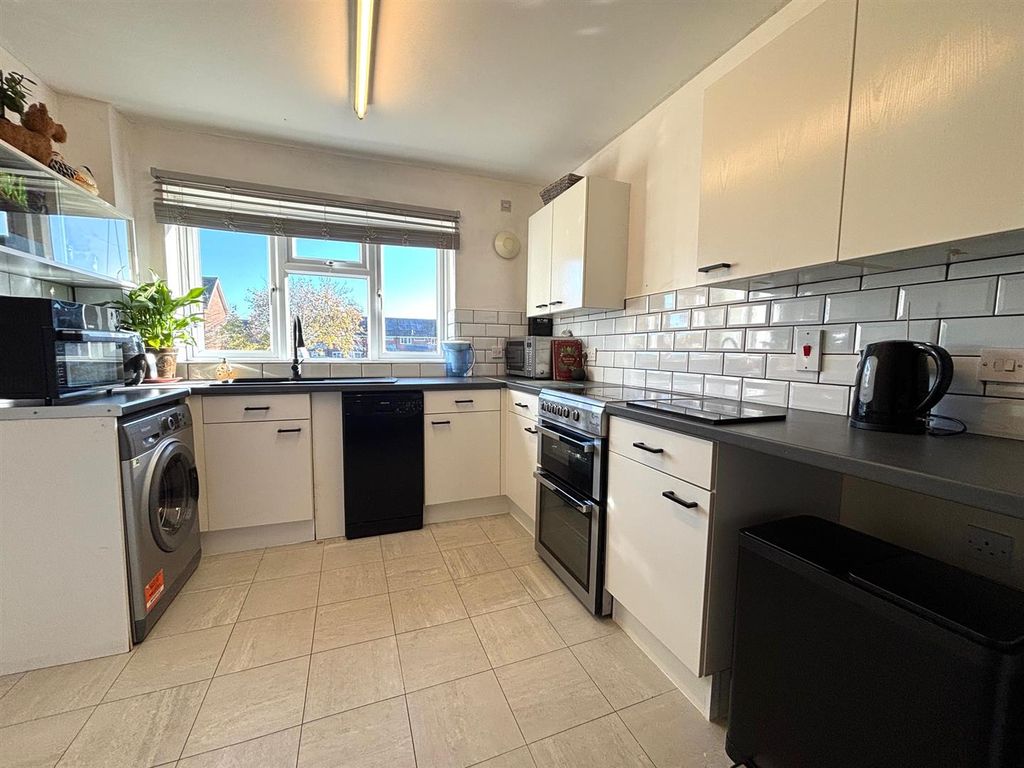 Property photo 3 of 14 Img_6707.Jpg