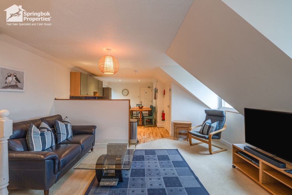 Property photo 3 of 17 Image 3