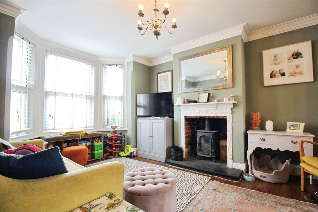 Property photo 2 of 12 Picture No. 08