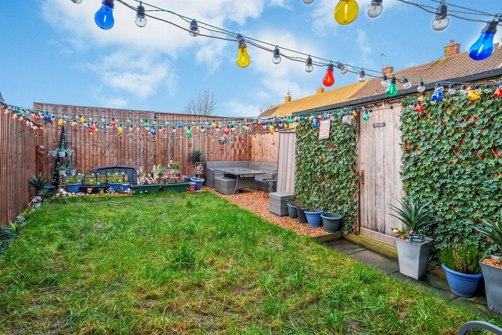 Property photo 3 of 15