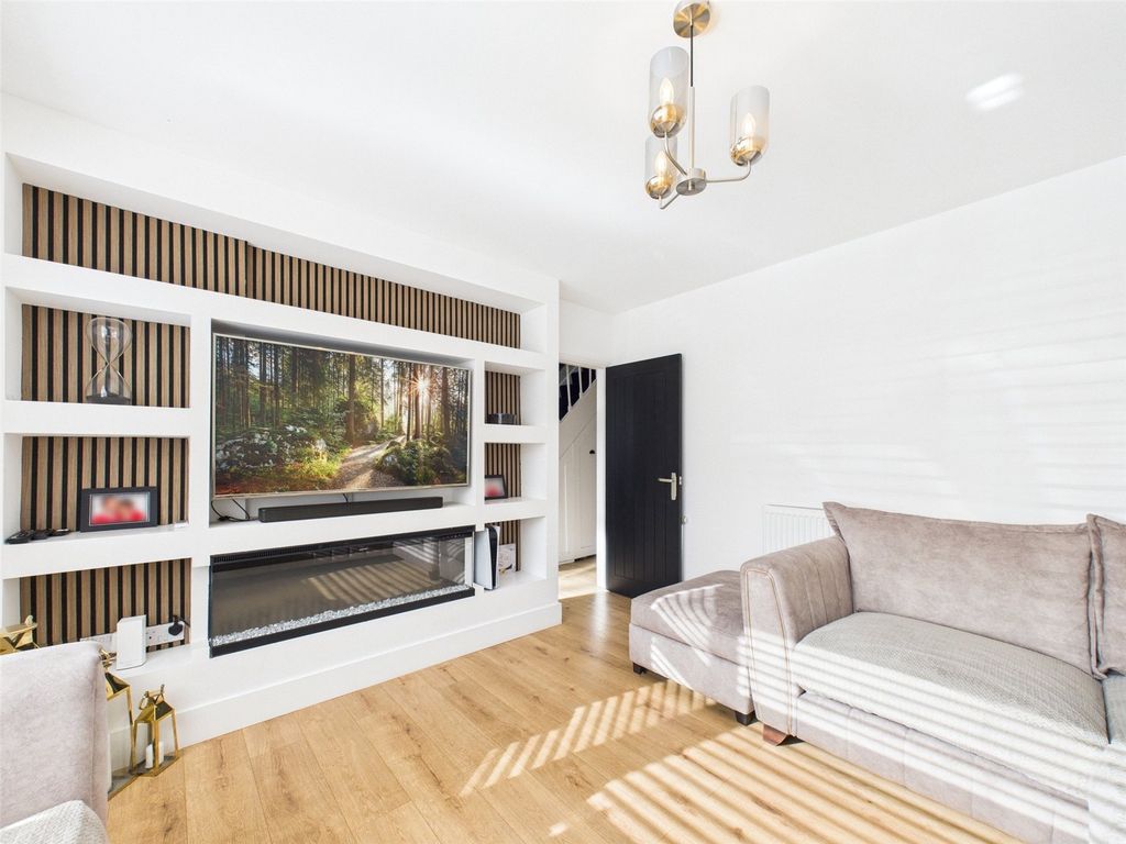 Property photo 2 of 15 Living Room